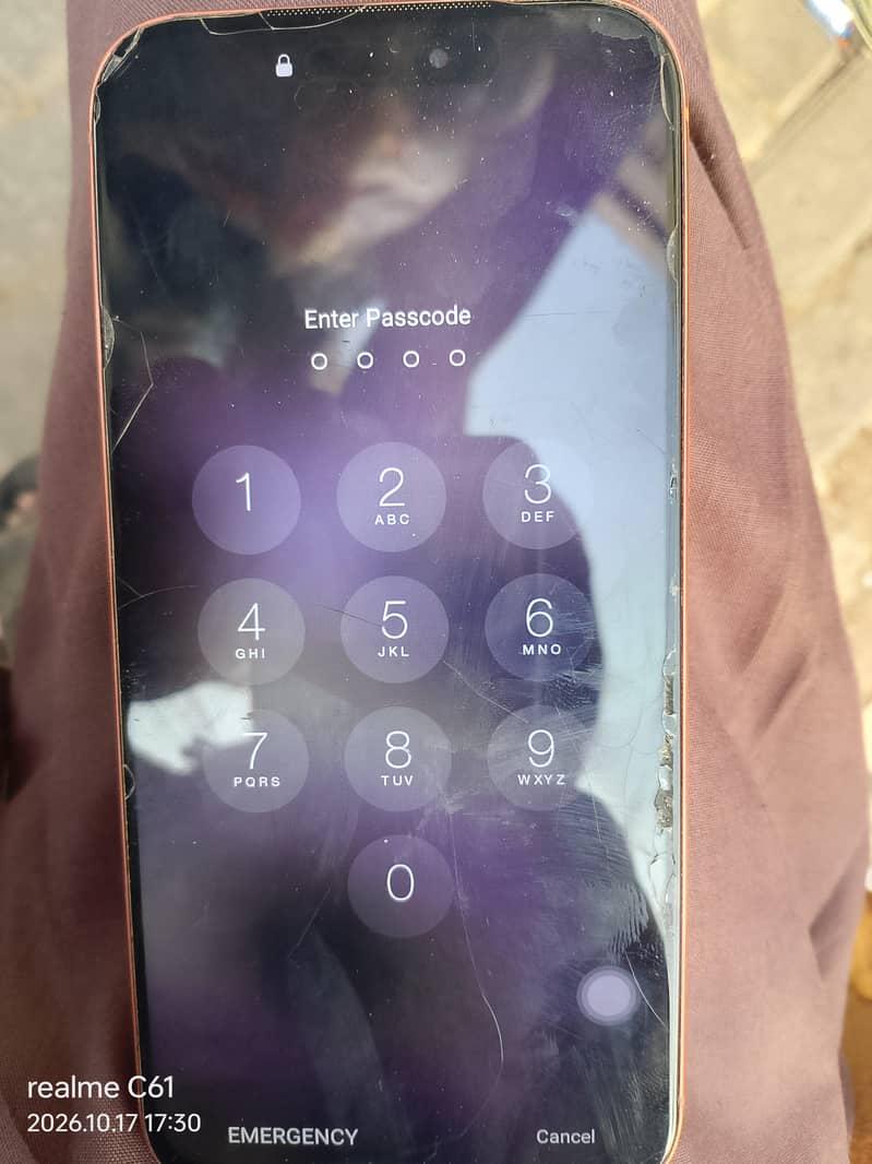 Apple iPhone 17 1
