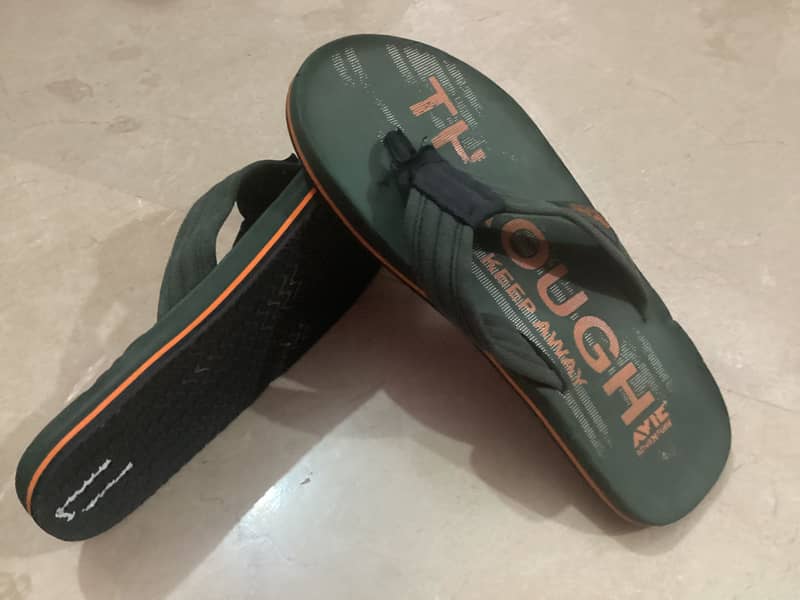 STYLISH SLIPPERS 3