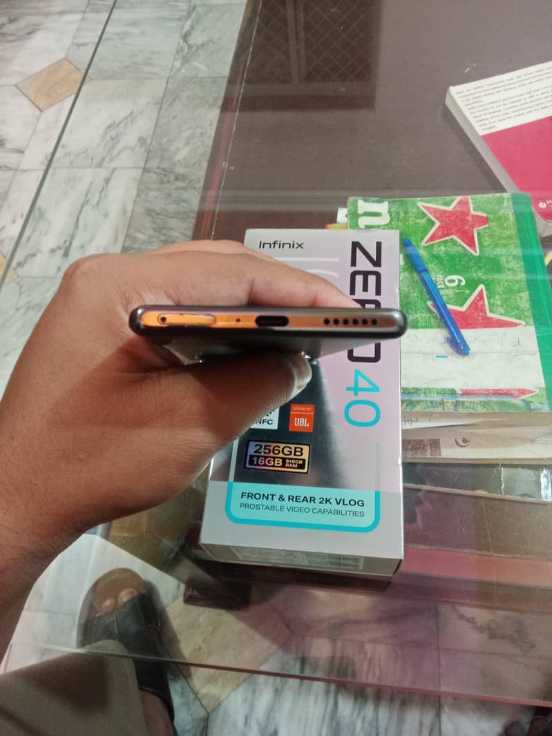 Infinix Zero 40 2