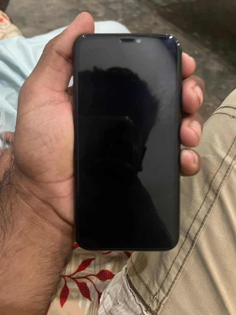Apple iPhone 11 Pro 5