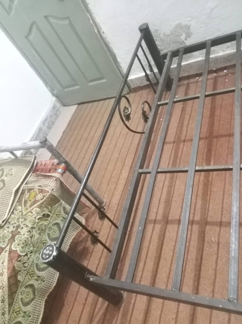 Iron Double Bed 5
