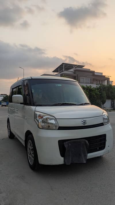 Suzuki Spacia