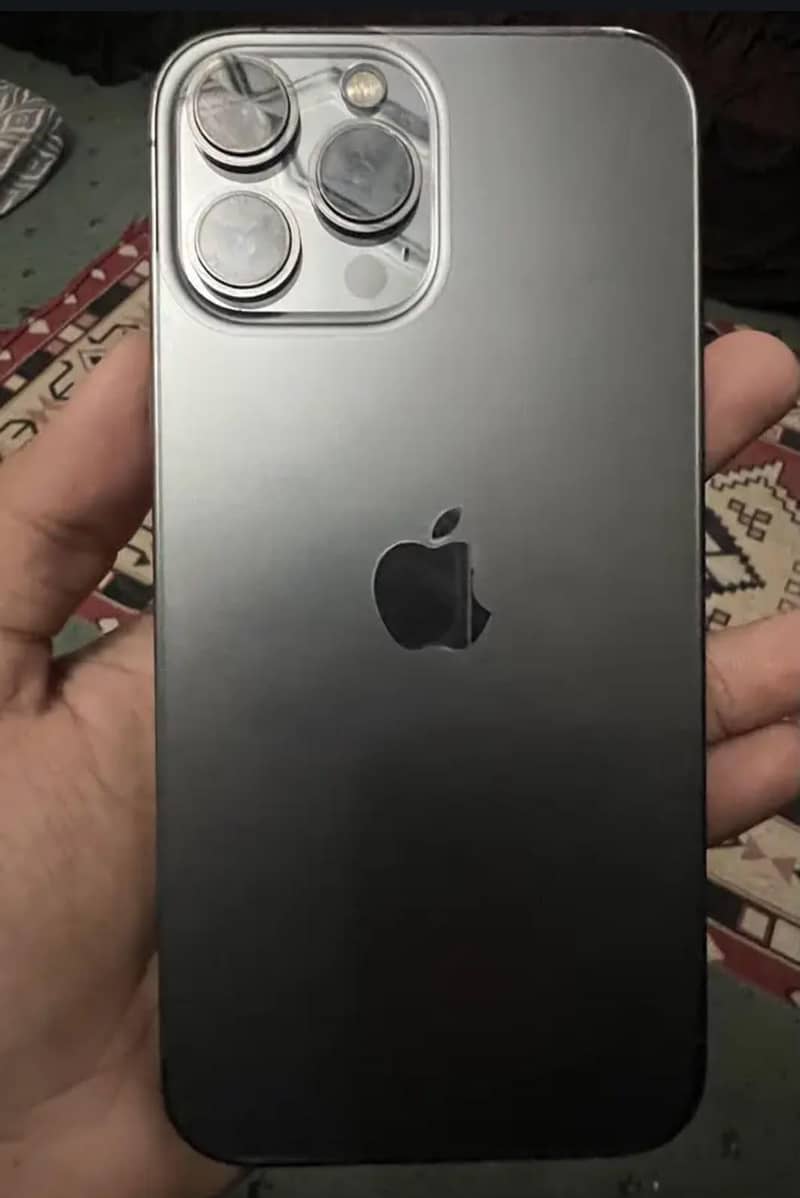 Apple iPhone 13 Pro Max READ DISCRETION 0