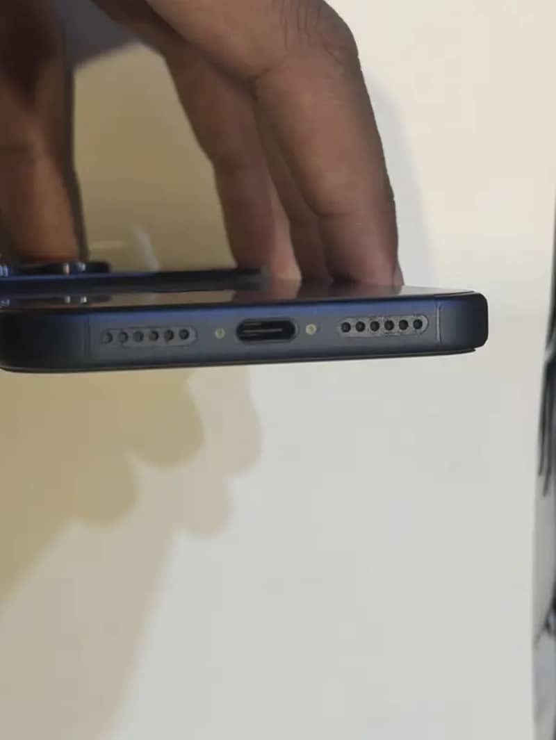 Apple iPhone 17 Pro Max 5
