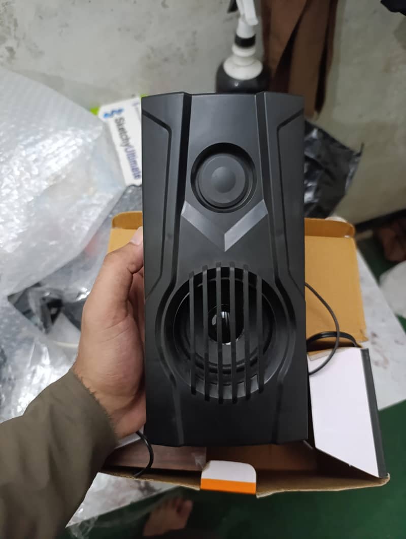 USB speaker for LAPTOP/PS/COMPUTER 3
