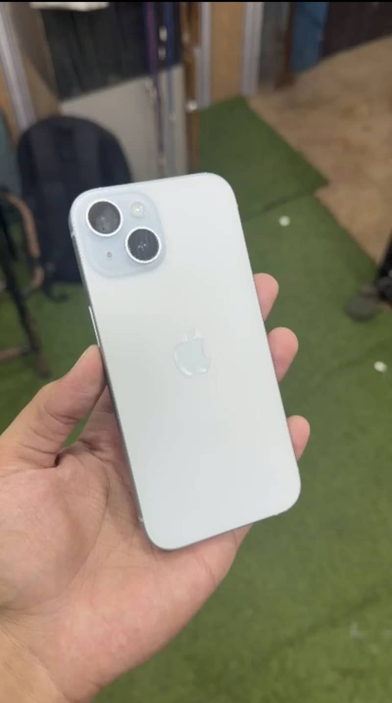 Apple iPhone 15 1
