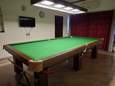 Snooker Table