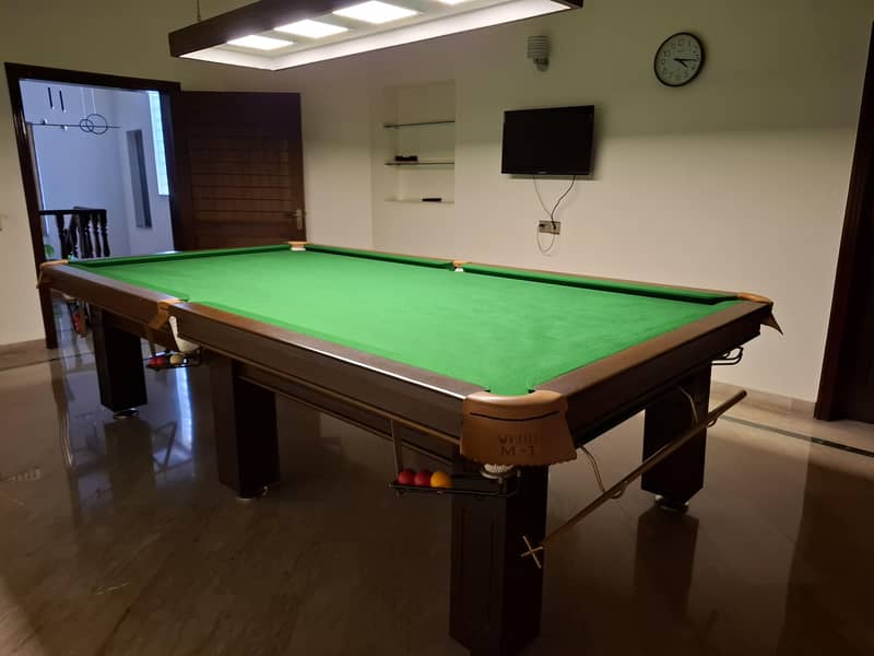 Snooker Table 4