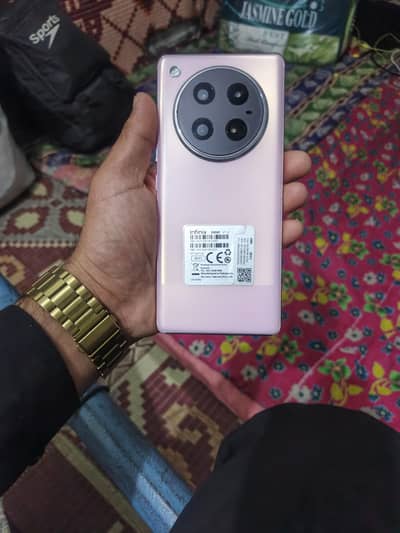Infinix Zero 40