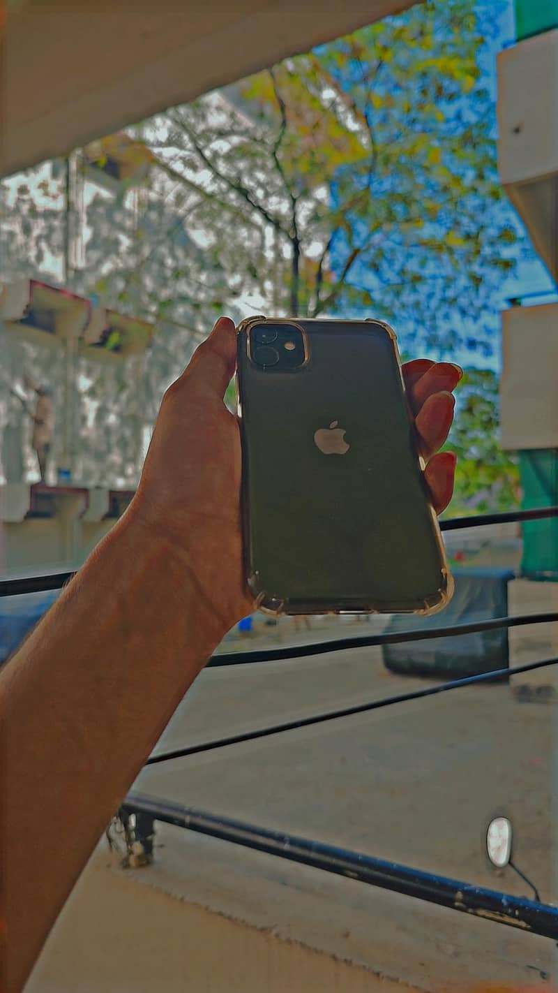 Apple iPhone 11 1