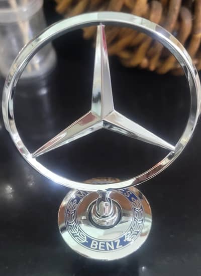 mercedes bonnet star