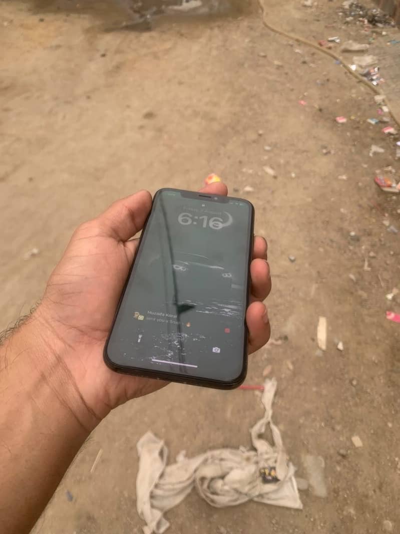 Apple iPhone X 1