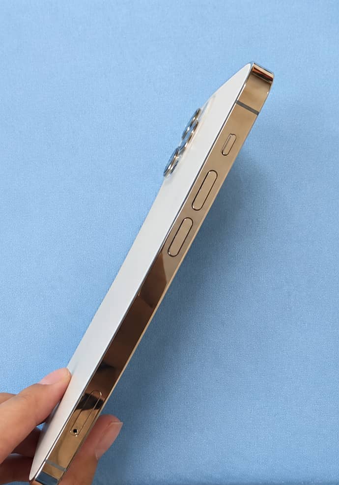 Apple iPhone 12 Pro 3