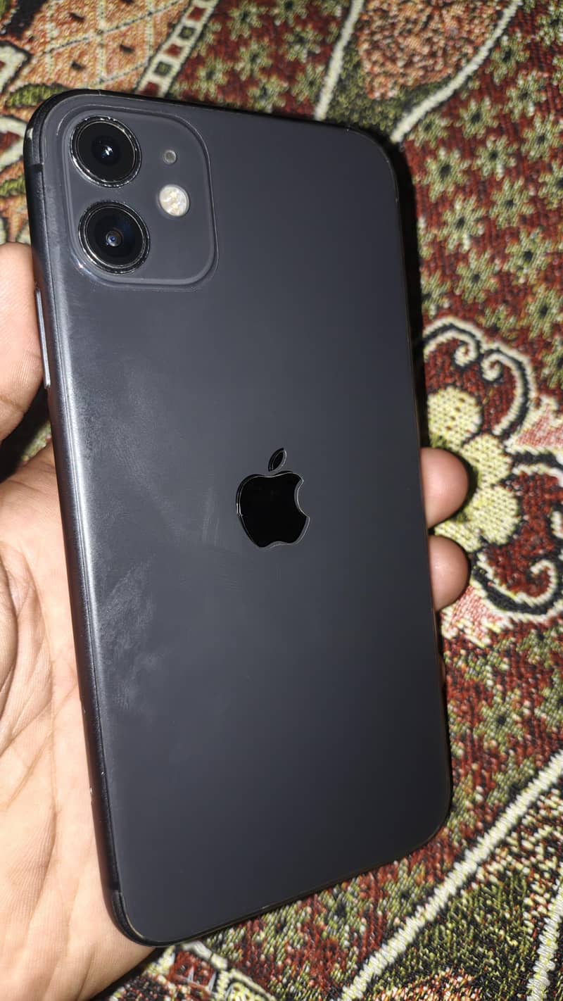 Apple iPhone 11 0