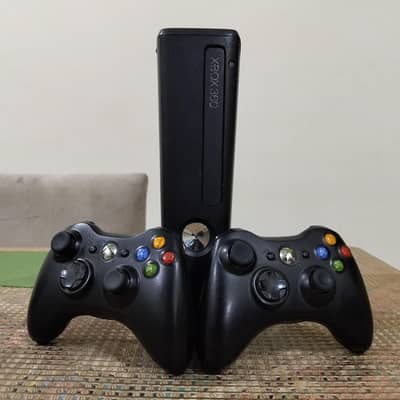 Xbox 360 slim with 2 controllers
