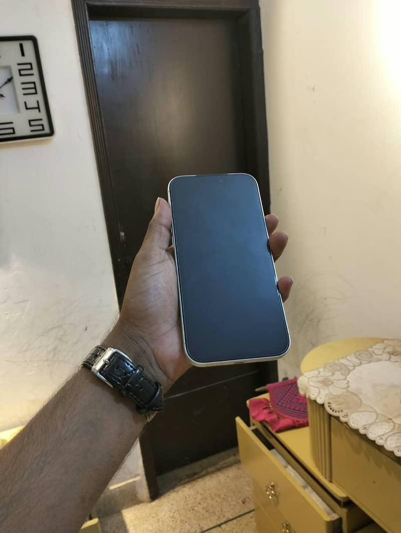 Apple iPhone 17 Pro Max 3