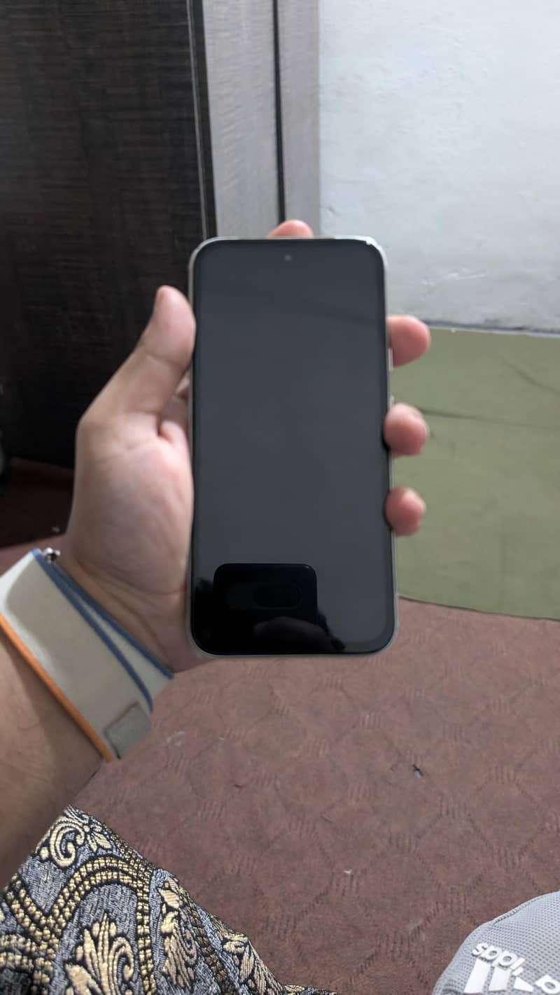 Google Pixel 8a 3