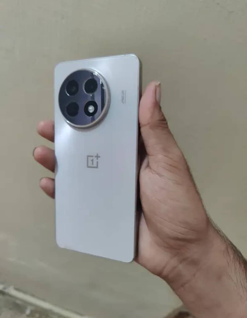 One Plus Ace 5 5