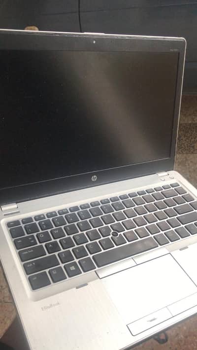 Hp core I5. slim laptop.  10/12 hours battery timing WA 03089555226