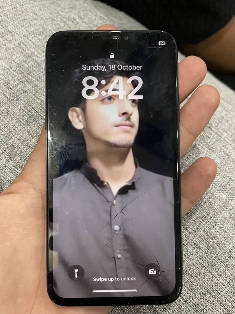 Apple iPhone X 3