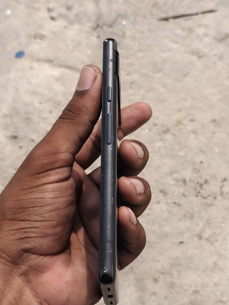 Google Pixel 6a 1