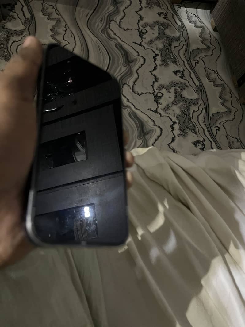 Apple iPhone 14 Pro 5