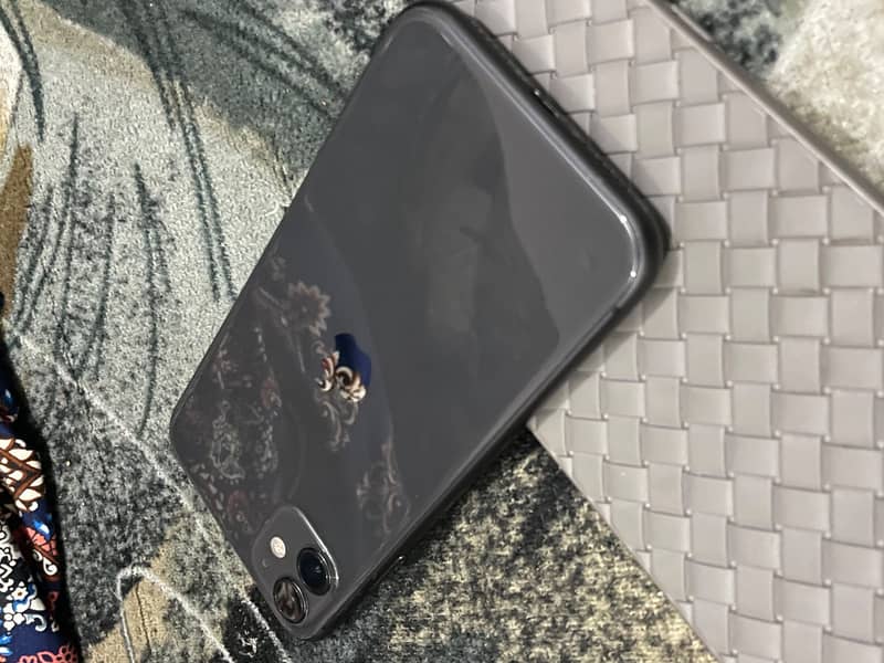 Apple iPhone 11 1