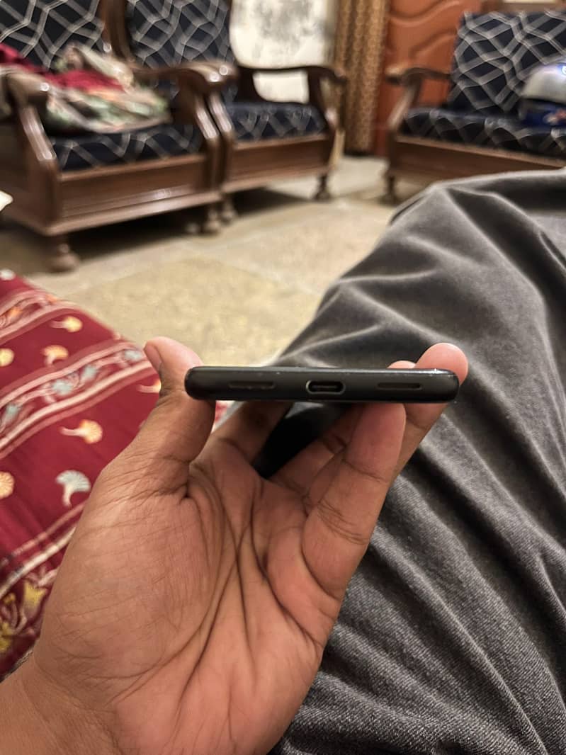 Google Pixel 4 7