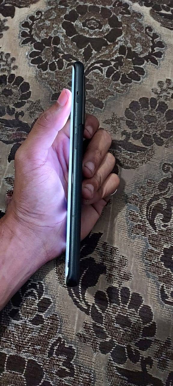 One Plus 10 Pro 3