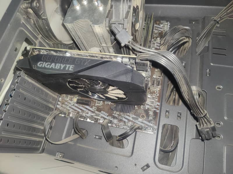 GTX 1650 super Gpu 4