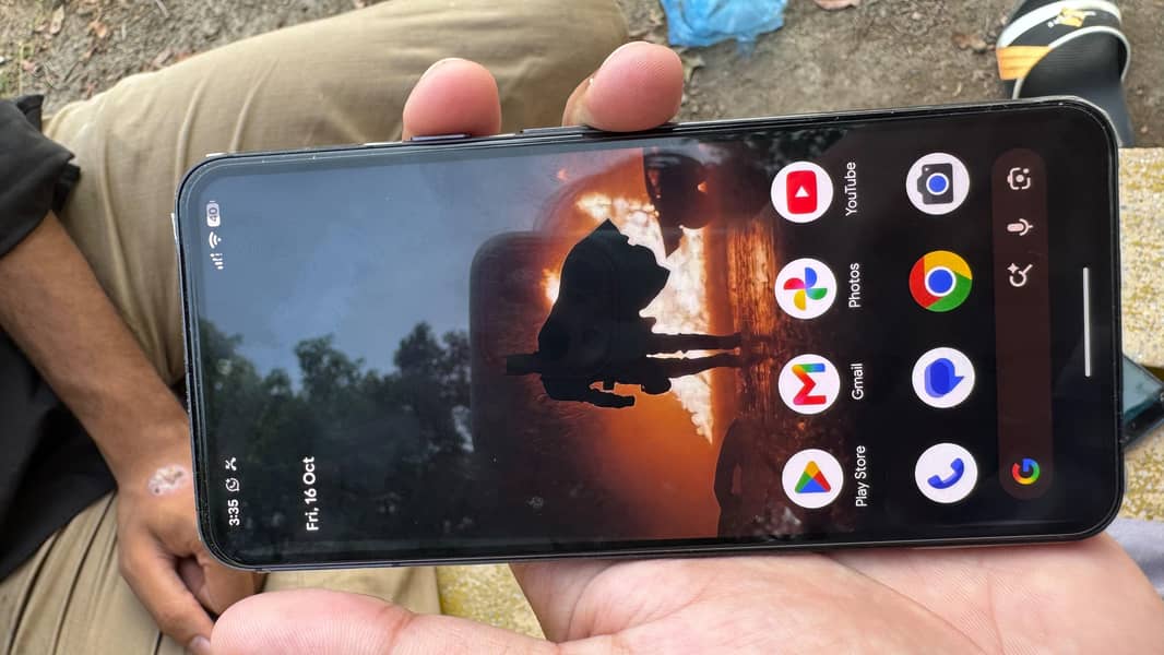 Google Pixel 8 2