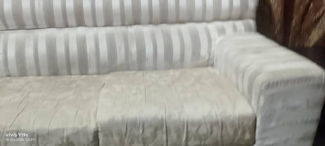 3 seater sofa