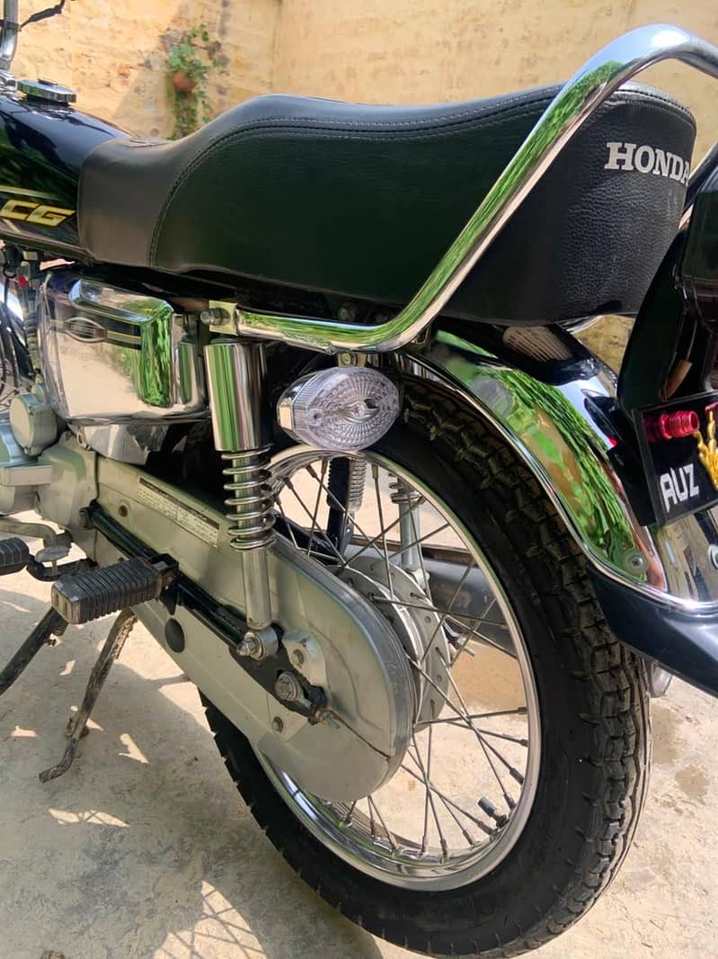 CG 125 1