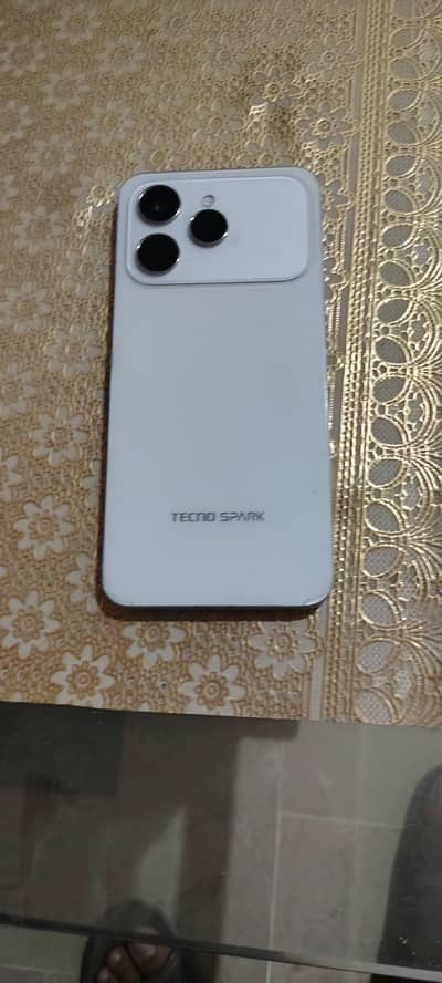 Tecno SPARK 30 Pro