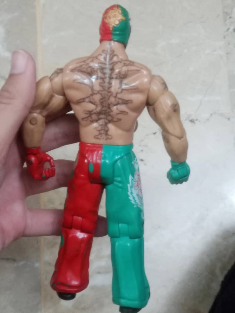 WWE ACTION FIGURES 4