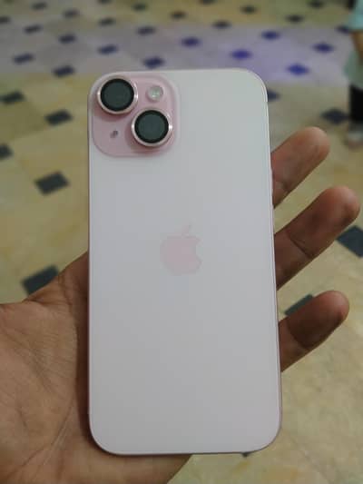 Apple iPhone 15