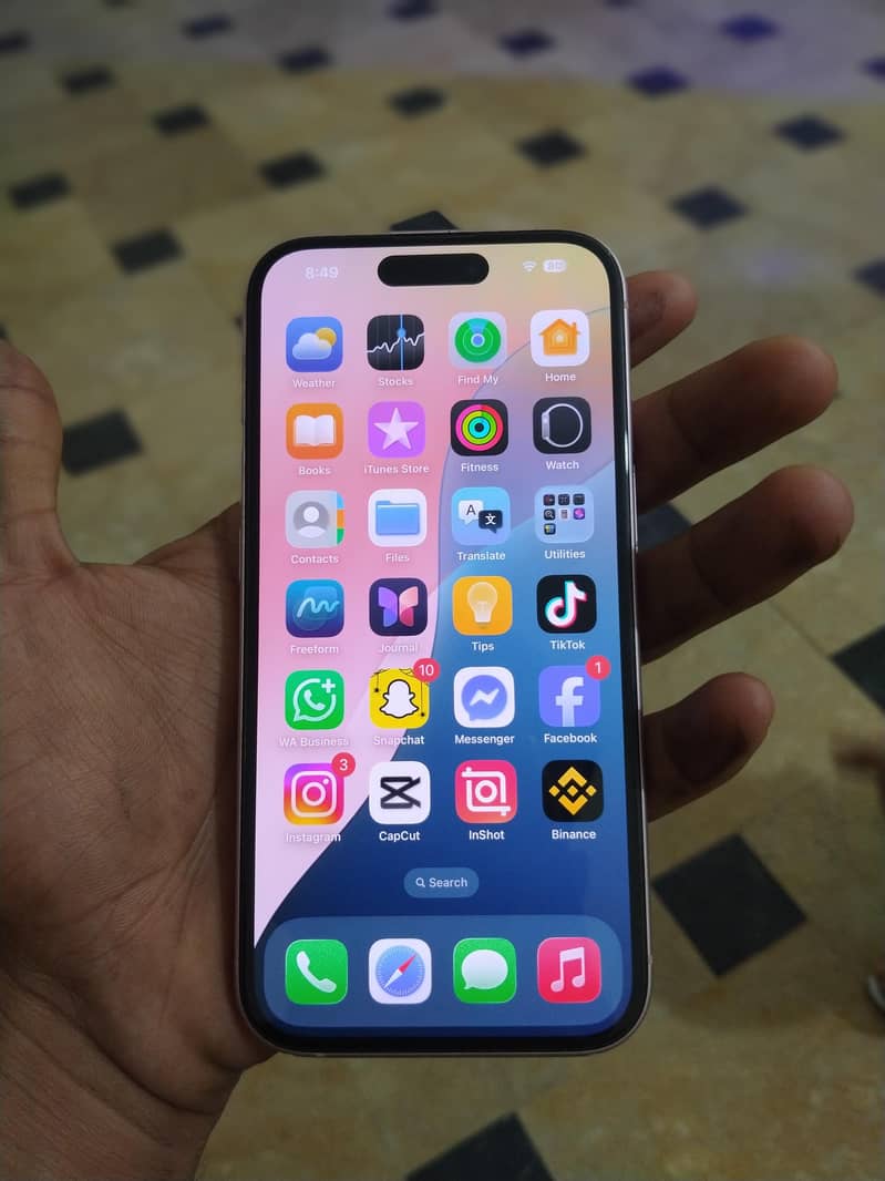 Apple iPhone 15 1