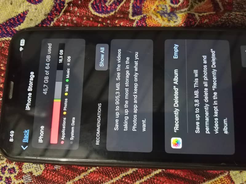 Apple iPhone XR 4