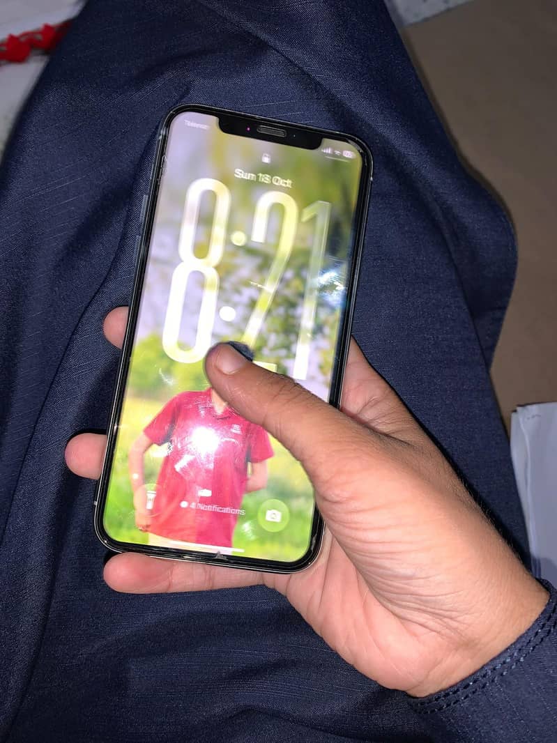 Apple iPhone 11 Pro 5