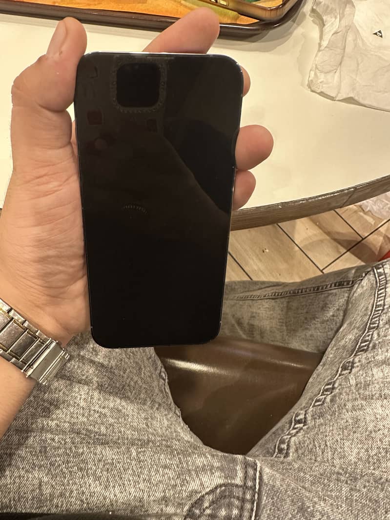 Apple iPhone 13 Pro 6
