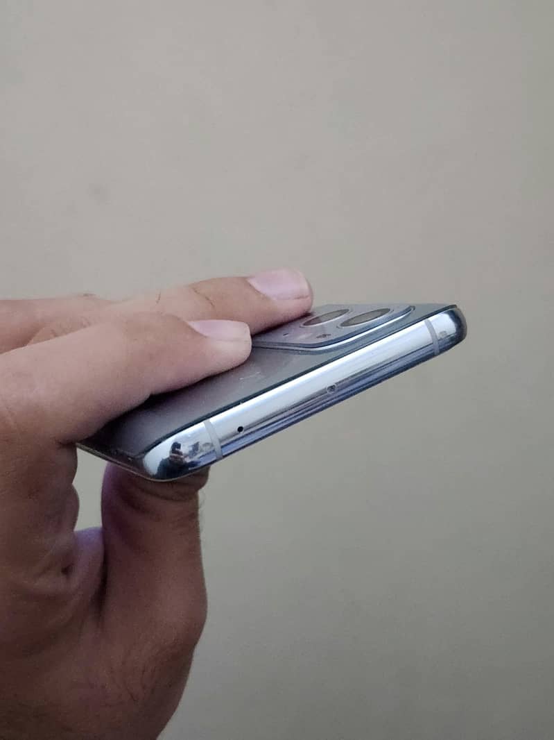 One Plus 9 Pro 12/256 gn 4