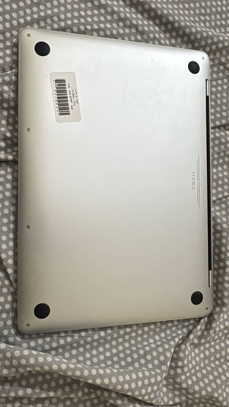 Macbook pro M1 8/512 4