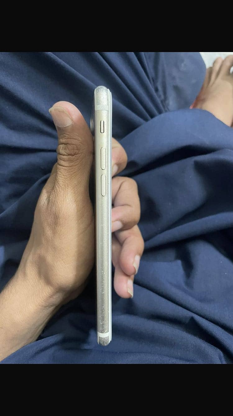 iPhone 7 2