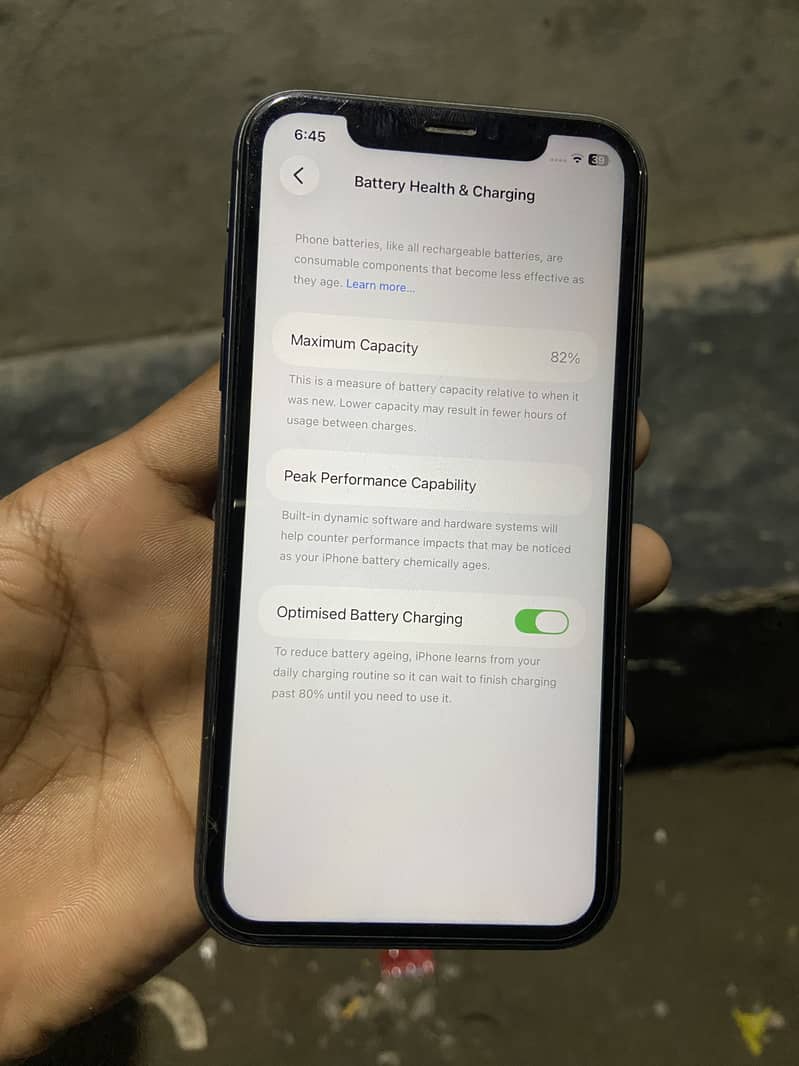 Apple iPhone 11 6