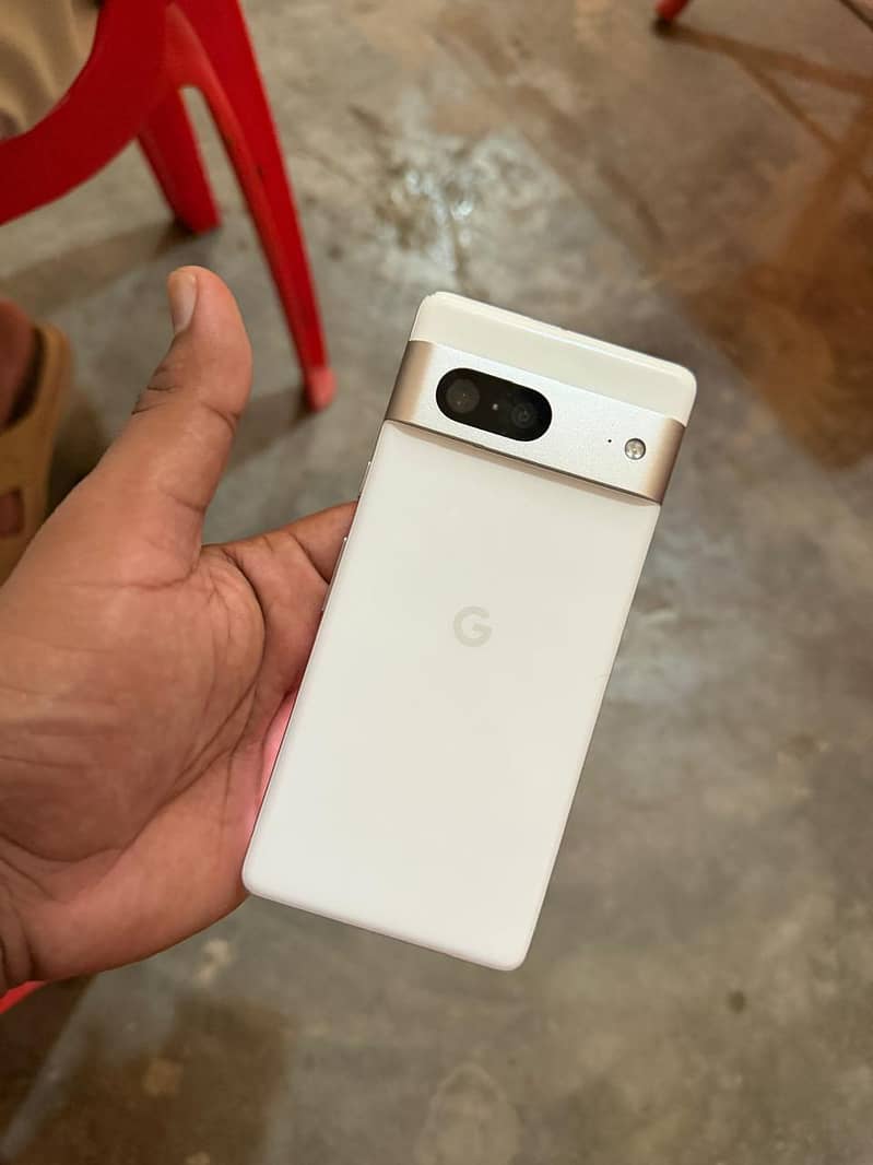 Google Pixel 7 2