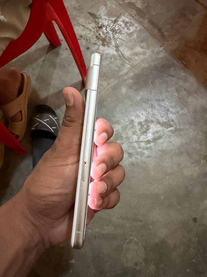 Google Pixel 7 3