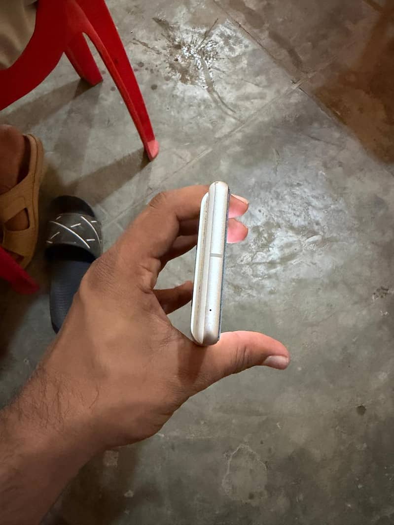 Google Pixel 7 6