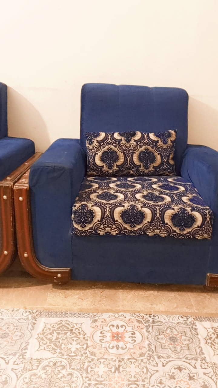 sofa chairs 0