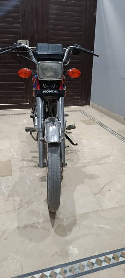 United 125cc 2022