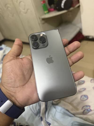 Apple iPhone 13 Pro